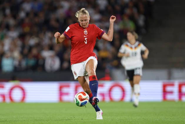 Guro Bergsvand Norway controls the ball during the FIFA Women s World Cup 2027 Qualifier match between Germany and Norway at RheinEnergieStadion on June 5, 2026 in Cologne, Germany Photo by Oliver Kaelke DeFodi Images