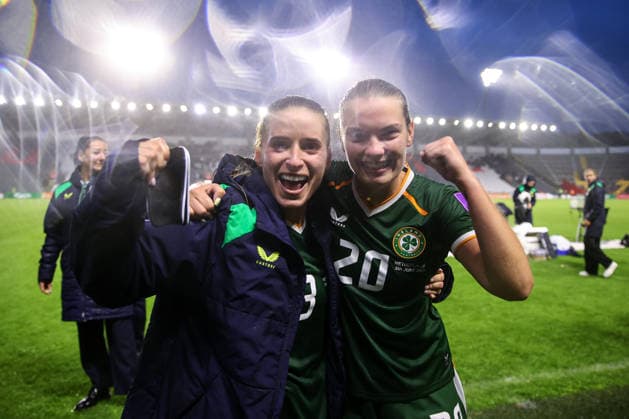 2027 FIFA Women s World Cup Qualifier, SuperValu Pairc Ui Chaoimh, Cork 5 6 2026 Republic of Ireland WNT vs The Netherlands Ireland s Chloe Mustaki and Saoirse Noonan celebrate after the game Chloe Mustaki and Saoirse Noonan celebrate after the game 5 6 2026  Copyright: x INPHO BenxBradyx BB1_0211