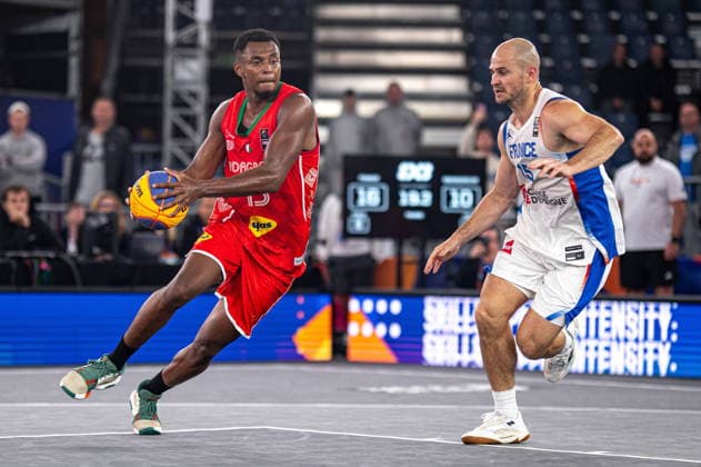 Warszawa 05.06.2026. 3x3 Basketball World Cup Day 5 in Warsaw, Poland. France - Madagascar --- Mistrzostwa Swiata w koszykowce 3x3 Dzien 5 w Warszawie. Mecz Francja - Madagaskar Persons Shown : Anthony Rasolomanana Alex Vialaret Fot. Kai Taller Arena Akcji NEWSPIX.PL --- newspix.pl 