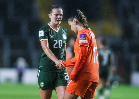 2027 FIFA Women s World Cup Qualifier, SuperValu Pairc Ui Chaoimh, Cork 5 6 2026 Republic of Ireland WNT vs The Netherlands Ireland s Saoirse Noonan shakes hands with Victoria Pelova of Netherlands after the game Saoirse Noonan shakes hands with Victoria Pelova 5 6 2026  Copyright: x INPHO TomxMaherx RDR_3604