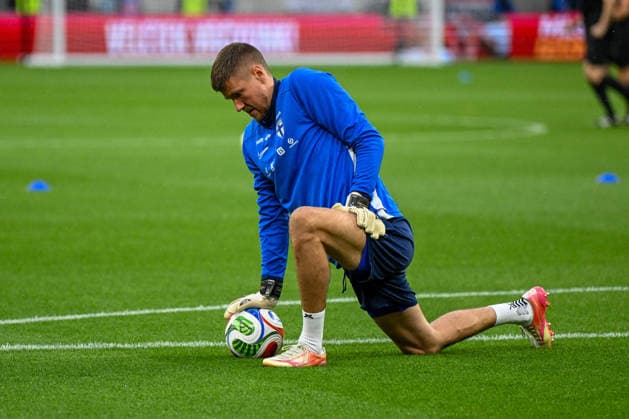 FOOTBALL - Friendly - Hungary vs Finland Photo by IPA ABACAPRESS.COM85361611 - Jesse Joronen (Finland) warm up during the UEFA friendly match between Hungary vs Finland, 5th June 2026 at the Puskas Arena, Budapest, Hungary Budapest Hungary  Copyright: xIPAxSport ABACAx