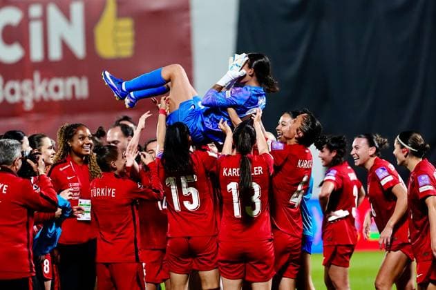 Turkiye v Northern Ireland - 2027 FIFA Women s World Cup European Qualifiers ISTANBUL, TURKIYE - JUNE 5: Players of Turkiye celebrate after winning the 2027 FIFA Women s World Cup European Qualifiers League B Group 2 match between Turkiye and Northern Ireland at Pendik Stadium in Istanbul, Turkiye on June 5, 2026. Erhan Elaldi Anadolu Istanbul Turkey. Editorial use only. Please get in touch for any other usage.  Copyright: x2026xAnadoluxErhanxElaldix
