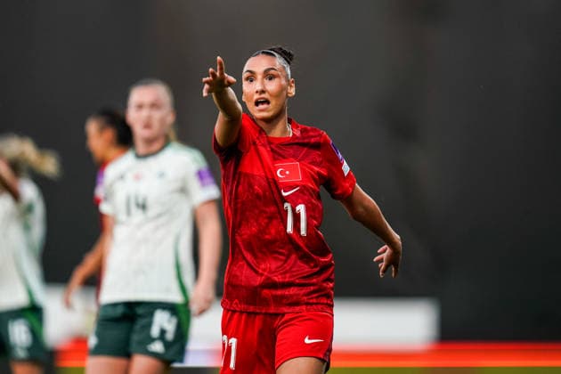 Turkey v Norhern Ireland - FIFA Women s World Cup 2027 Qualifier Miray Cin of Turkey reacts to the referee during the 2027 FIFA Women s World Cup Qualifier between Turkey and Northern Ireland at Pendik Stadium on June 5, 2026, in Istanbul, Turkey. Istanbul Istanbul Turkey  Copyright: xYagizxGurtugx originalFilename:gurtug-turkiyev260605_nppds.jpg