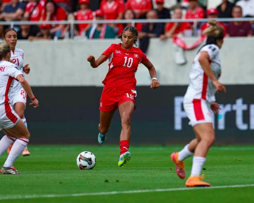 05 06 2026, Football, Womens World Cup Qualification Switzerland Malta, Lugano, AIL Arena Sydney Schertenleib 10, A Team Switzerland scoring 1 0 for the Swiss national team Photo Urs Ottiger IMAGO Lugano AIL Arena Ticino Switzerland