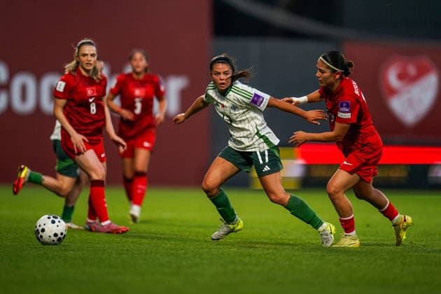 Turkey v Norhern Ireland - FIFA Women s World Cup 2027 Qualifier Joely Andrews of Northern Ireland is in action during the 2027 FIFA Women s World Cup Qualifier between Turkiye and Northern Ireland at Pendik Stadium on June 5, 2026, in Istanbul, Turkey. Istanbul Istanbul Turkey  Copyright: xYagizxGurtugx originalFilename:gurtug-turkiyev260605_npotX.jpg