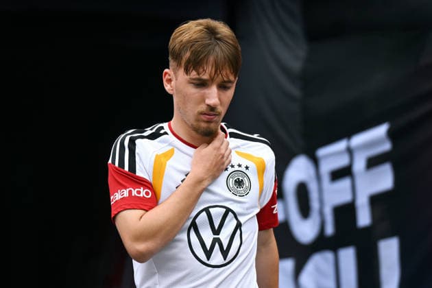 Football, international match, men, World Cup 2026, training of the German national team at Soldier Field, Chicago Lennart Karl GER has to return home injured