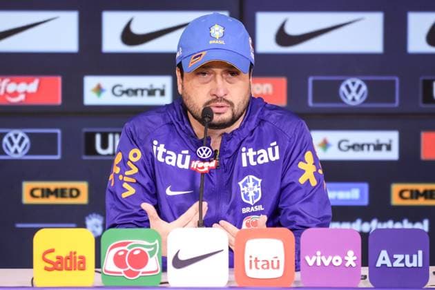 Training session of the Brazilian women s national football team for the friendly match against the USA. press conference, PK, Pressekonferenz with the coach of the Brazilian women s national football team, Arthur Elias, before the friendly match against the United States, at Neo Quimica Arena, in the east zone of Sao Paulo, this Friday, June 5, 2026. Sao Paulo Sao Paulo Brasil Copyright: xMarinaxUezimax