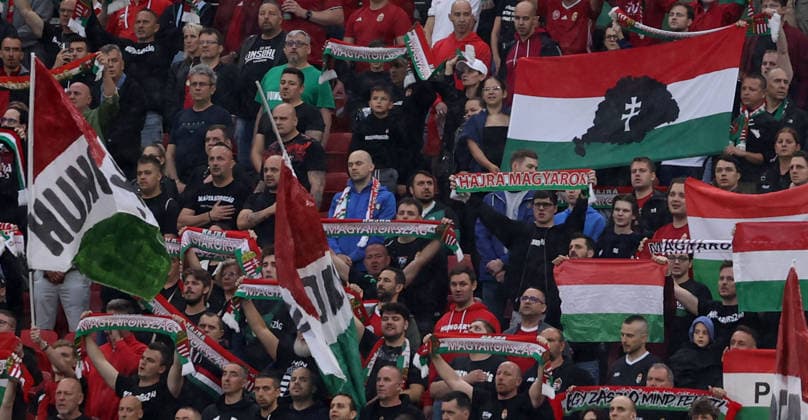 05.06.2026 Budapest Hungary-Finland International Friendly, Länderspiel, Nationalmannschaft men s football politics Hungary Fans with flag of big greater Hungary who is forbiden in several countries of south-east Europe Navijaci sa zastavom velike Madjarske :