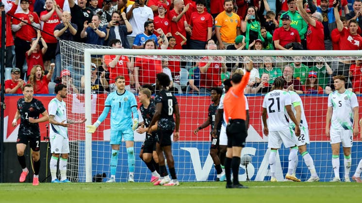 Fußball, Testspiel, Kanada - Irland International Friendly, Länderspiel, Nationalmannschaft Stade Saputo, MontrÃ Jake O Brien dejected after conceding an own goal 6 6 2026  Copyright: x INPHO RyanxByrnex RB1_9057