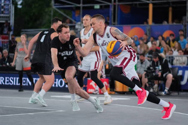 June 5, 2026, Warsaw, Masovian Voivodeship, Poland: Latvia s KARLIS LASMANIS (2) and New Zealand s JOSHUA BOOK (8) in action during a FIBA 3x3 Basketball World Cup men s last 16 game between Latvia and New Zealand in Warsaw, Poland. Warsaw Poland - ZUMAk204 20260605_zip_k204_016 Copyright: xRomanxKozielx