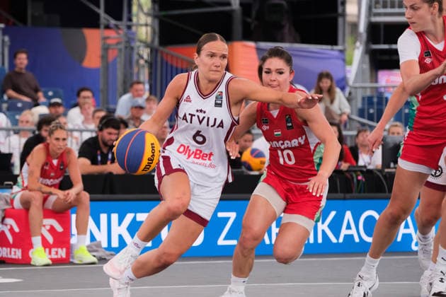 June 5, 2026, Warsaw, Masovian Voivodeship, Poland: Latvia s KETIJA VIHMANE (6) and Hungary s KLAUDIA PAPP (10) in action during a FIBA 3x3 Basketball World Cup women s last 16 game between Latvia and Hungary in Warsaw, Poland. Basketball 2026: FIBA 3x3 World Cup Women s Last 16: Hungary 17:16 Latvia  - ZUMAk204 20260605_zip_k204_020 Copyright: xRomanxKozielx
