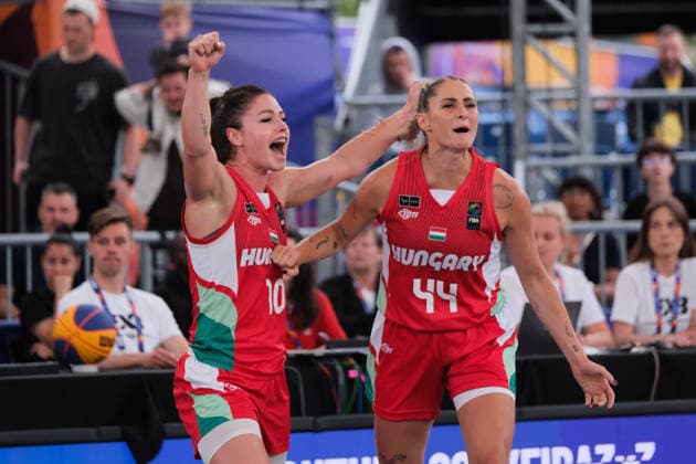 June 5, 2026, Warsaw, Masovian Voivodeship, Poland: Hungary s KLAUDIA PAPP (10) and VIVI BORONDY (44) celebrate victory at the end of a FIBA 3x3 Basketball World Cup women s last 16 game between Latvia and Hungary in Warsaw, Poland. Basketball 2026: FIBA 3x3 World Cup Women s Last 16: Hungary 17:16 Latvia  - ZUMAk204 20260605_zip_k204_027 Copyright: xRomanxKozielx