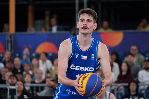 June 5, 2026, Warsaw, Masovian Voivodeship, Poland: Czechia s STEPAN BOROVKA (14) takes a free throw during a FIBA 3x3 Basketball World Cup men s last 16 game between Netherlands and Czechia in Warsaw, Poland. Warsaw Poland - ZUMAk204 20260605_zip_k204_053 Copyright: xRomanxKozielx