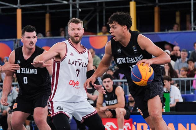June 5, 2026, Warsaw, Masovian Voivodeship, Poland: Latvia s ZIGMARS RAIMO (9) and New Zealand s AIDAN TONGE (0), TE TUHI LEWIS (13) in action during a FIBA 3x3 Basketball World Cup men s last 16 game between Latvia and New Zealand in Warsaw, Poland. Warsaw Poland - ZUMAk204 20260605_zip_k204_061 Copyright: xRomanxKozielx