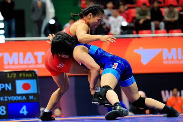 Wrestling Ranking Series Ulaanbaatar Open 53kg WW Moe Kiyooka JPN df Otgontuya Bayanmunkh MGL Copyright: xKostadinxAndonovx xUnitedxWorldxWrestlingx Kostadin Andonov United World Wrestling
