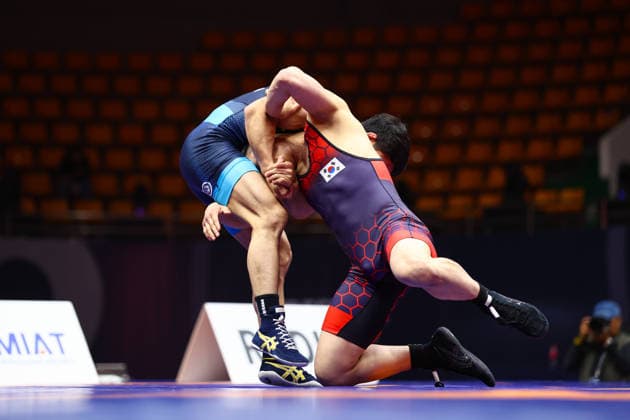 World Ranking Series Ulaanbaatar Open 60kg GR Akyl Sulaimanov KGZ df Seunghak Kim KOR Copyright: xJakexKirkmanx xUnitedxWorldxWresx Jake Kirkman United World Wres