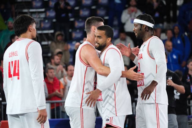 June 5, 2026, Warsaw, Masovian Voivodeship, Poland: Austria s FABIO SOHNEL (44), NICO KALTENBRUNNER (14), QUINCY DIGGS (22), and TONI BLAZAN (10) celebrate victory at the end of a FIBA 3x3 Basketball World Cup men s last 16 game between Austria and Belgium in Warsaw, Poland. Warsaw Poland - ZUMAk204 20260605_zip_k204_119 Copyright: xRomanxKozielx