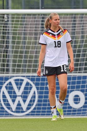 Frankfurt, Germany 05 June 2026 U19 Womens National Team 2026 Test Match Germany vs USA In the picture Mia Lena Maas Germany stands thoughtfully on the pitch DFL DFB regulations prohibit any use of photographs as image sequences and or quasi video DFB Campus Hessen Copyright: xFotostandx xRacochax