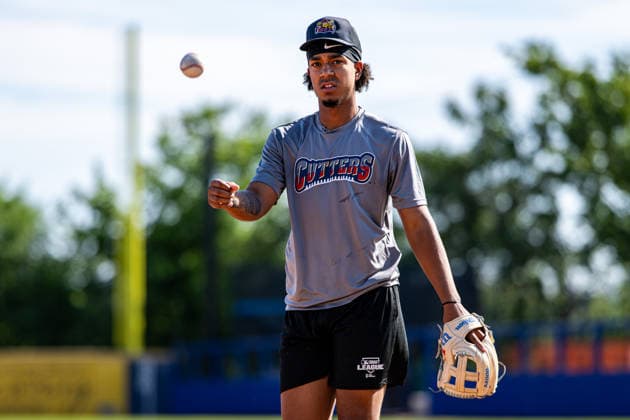 Williamsport Crosscutters v Trenton Thunder - MLB, Baseball Herren, USA Draft League Baseball George Malone of the Williamsport Crosscutters is present before an MLB Draft League baseball game at Trenton Thunder Ballpark in Trenton, United States, on June 5, 2026. Trenton United States  Copyright: xDanxSquicciarinix originalFilename:squicciarini-williams260605_np2er.jpg