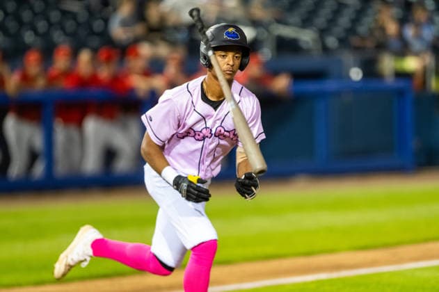 Williamsport Crosscutters v Trenton Thunder - MLB, Baseball Herren, USA Draft League Baseball Ny Zaiah Thompson of the Trenton Thunder draws a walk during an MLB Draft League baseball game at Trenton Thunder Ballpark in Trenton, United States, on June 5, 2026. Trenton United States  Copyright: xDanxSquicciarinix originalFilename:squicciarini-williams260605_npPw1.jpg