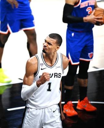 (260606) -- SAN ANTONIO, June 6, 2026 -- Victor Wembanyama of San Antonio Spurs reacts during the final game 2 between New York Knicks and San Antonio Spurs at the 2025-2026 NBA, Basketball Herren, USA basketball game in San Antonio, the United States, June 5, 2026. ) (SP)U.S.-SAN ANTONIO-BASKETBALL-NBA-FINALS-KNICKS VS SPURS WuxXiaoling 