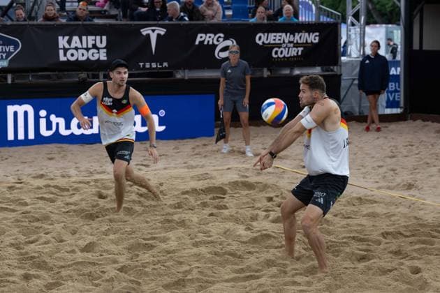 QUEEN KING OF THE COURT Hamburg, Germany 06 06 2026 HAMBURG, GERMANY JUNE 6 Jonas Sagstetter GER , Benedikt Sagstetter GER during the QUEEN KING OF THE COURT at Hamburg on June 6, 2026 in Hamburg, Germany Copyright: xBEAUTIFULxSPORTS PeterxWeberx