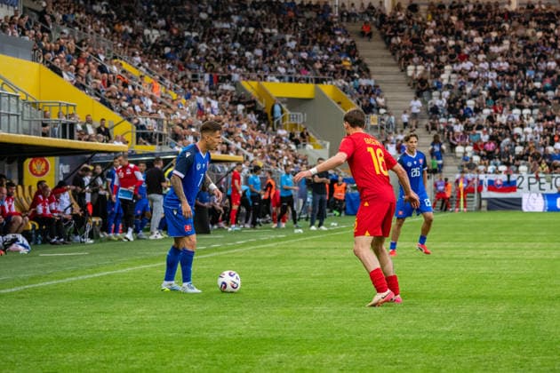 Slovakia v Montenegro - International Friendly, Länderspiel, Nationalmannschaft Match Tomas Suslov of Slovakia plays during the international friendly match between Slovakia and Montenegro at Kosicka Futbalova Arena in Kosice, Slovakia, on June 5, 2026. Kosice Slovakia  Copyright: xMatejxSaganx originalFilename:sagan-slovakia260605_npDji.jpg