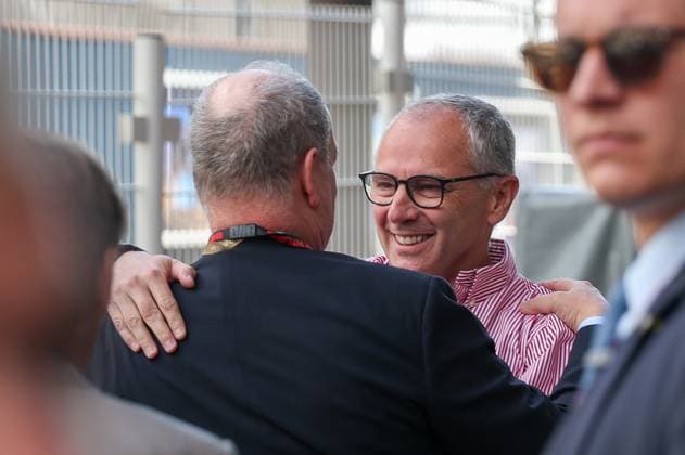Managing Director and President of Formula 1, Stefano Domenicali welcomes Prince of Monaco Albert II to the paddock, 3 Free Practice, Monaco Grand Prix, Motorsport, Men, Formula 1, 06 06 2026 Monte Carlo Monaco MCO Copyright: xkolbert-press ChristianxKolbertx