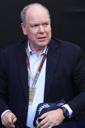 F1 Monaco Grand Prix 2026 Prince Prince Albert II of Monaco arrives in the paddock ahead of the Formula 1 Monaco Grand Prix at the Circuit de Monaco in Monte Carlo on June 6th, 2026. Monte Carlo Monaco  Copyright: xBeataxZawrzelx originalFilename:zawrzel-f1monaco260606_npDoh.jpg