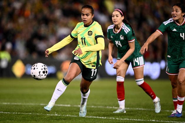 SOCCER MATILDAS MEXICO, Mary Fowler of Australia takes a shot at goal during the International Friendly, Länderspiel, Nationalmannschaft match between Australia and Mexico at McDonald Jones Stadium in Newcastle, Saturday, June 6, 2026. ( NO ARCHIVING, EDITORIAL USE ONLY NEWCASTLE NEW SOUTH WALES AUSTRALIA  Copyright: xDANxHIMBRECHTSx 20260606151248206718