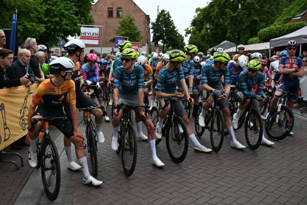 Heistse Pijl 2026 Cycling Race HEIST-OP-DEN-BERG, BELGIUM - JUNE 06 : Start during the 55th edition of Heistse Pijl an UCI Class 1.1 one day cycling road race for Men Elite of km with start in Vosselaar and finish in Heist-op-den-Berg on June 6, 2026 in Heist-op-den-Berg, Belgium, 06 06 2026 Heist-op-den-Berg Belgium  Copyright: xRex