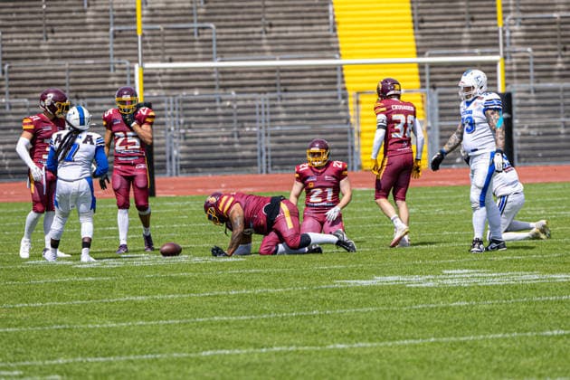 American Football, Kassel, Kassel Titans vs AFC Rüsselsheim Crusaders, Auestadion Kassel 06 06 2026 American Football, Kassel, Germany 06 06 2026 Game of Kassel Titans vs AFC Rüsselsheim Crusaders, Auestadion Kassel Copyright: xBEAUTIFULxSPORTS Freudensteinx
