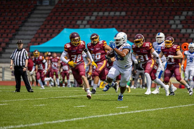 American Football, Kassel, Kassel Titans vs AFC Rüsselsheim Crusaders, Auestadion Kassel 06 06 2026 American Football, Kassel, Germany 06 06 2026 Game of Kassel Titans vs AFC Rüsselsheim Crusaders, Auestadion Kassel Copyright: xBEAUTIFULxSPORTS Freudensteinx