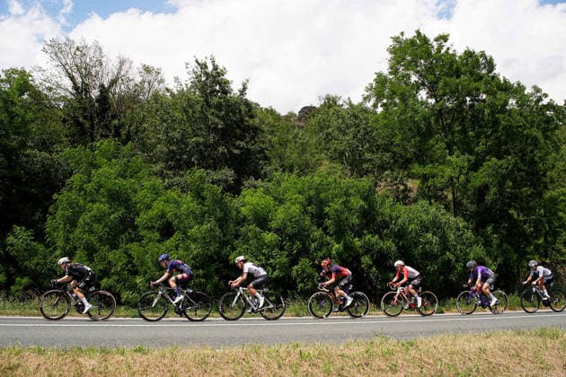 The pack rides cycles during Stage 8 of the Giro d™Italia Women, from Rivoli to Sestriere, Italy, Saturday, June 6, 2026  Copyright: xMarcoxAlpozzi LaPressex
