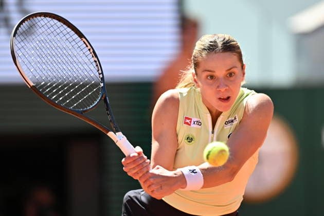 2026 French Open (Roland-Garros) - Women s singles final PARIS, FRANCE - JUNE 06: Maja Chwalinska of Poland in action against Mirra Andreeva (not seen) during the women s final singles match on day 14 of the French Open tennis tournament on Court Philippe-Chatrier at the Roland-Garros Complex in Paris, France on June 6, 2026. Mustafa Yalcin Anadolu Paris France. Editorial use only. Please get in touch for any other usage.  Copyright: x2026xAnadoluxMustafaxYalcinx