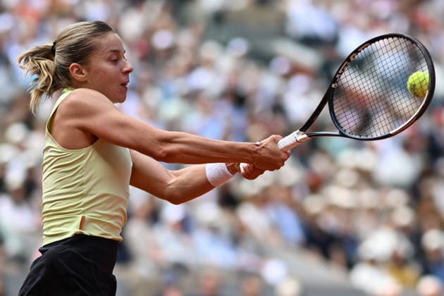 2026 French Open (Roland-Garros) - Women s singles final PARIS, FRANCE - JUNE 06: Maja Chwalinska of Poland in action against Mirra Andreeva (not seen) during the women s final singles match on day 14 of the French Open tennis tournament on Court Philippe-Chatrier at the Roland-Garros Complex in Paris, France on June 6, 2026. Burak Akbulut Anadolu Paris France. Editorial use only. Please get in touch for any other usage.  Copyright: x2026xAnadoluxBurakxAkbulutx