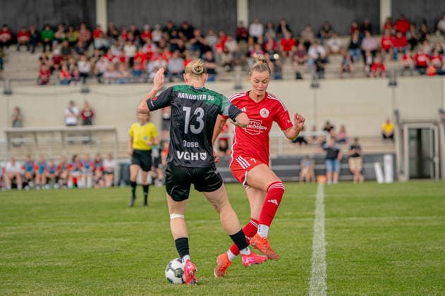 Soccer I Women I Season 2025 2026 I Lower Saxony Cup I Final I FC Jesteburg Bendestorf Hannover 96 I 06 06 2026 Barsinghausen August Wenzel Stadium Germany Copyright: xLobeca JonasxBoningx
