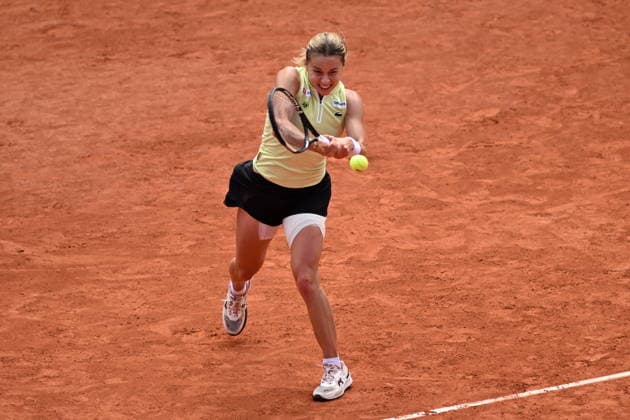 2026 French Open (Roland-Garros) - Women s singles final PARIS, FRANCE - JUNE 06: Maja Chwalinska of Poland in action against Mirra Andreeva (not seen) during the women s final singles match on day 14 of the French Open tennis tournament on Court Philippe-Chatrier at the Roland-Garros Complex in Paris, France on June 6, 2026. Burak Akbulut Anadolu Paris France. Editorial use only. Please get in touch for any other usage.  Copyright: x2026xAnadoluxBurakxAkbulutx