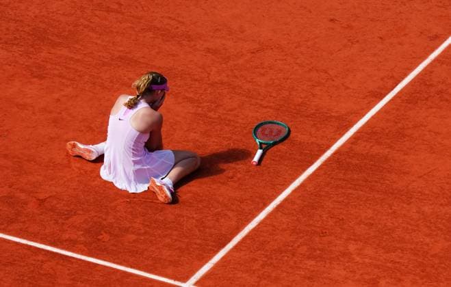 Mirra Andreeva celebrates on match point French Open Tennis, Day Fourteen, Tennis, Roland Garros, Paris, France - 06 Jun 2026Paris Roland Garros France EDITORIAL USE ONLY No use with unauthorised audio, video, data, fixture lists, club league logos or live services. Online in-match use limited to 120 images, no video emulation. No use in betting, games or single club league player publications.  Copyright: xJavierxGarcia Shutterstockx 16906570s