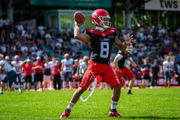 Xeaiver Bullock (Potsdam Royals, 08 Quarter Back) ifm Razorbacks Ravensburg vs Potsdam Royals, American Football, German Football League, Week 5, 2026, 06.06.2026, Weingarten TeleData Stadion am Lindenhof Baden Württemberg Germany Copyright: xFootxBowl SebastianxJustx