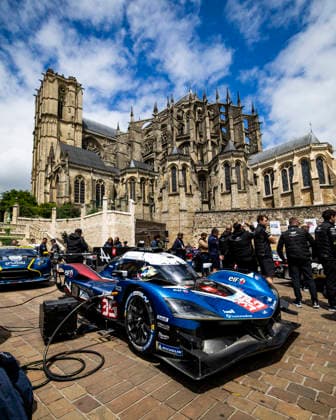 24 HEURES DU MANS 2026 - CITY CENTRE PARADE GOUNON Jules (fra), Alpine Endurance Team, Alpine A424 35, Hypercar, action during the City Center Parade of the 24 Hours of Le Mans 2026, 3rd round of the 2026 FIA World Endurance Championship, on June 6, 2026 in Le Mans, France - Le MansFrance  Copyright: xJULIENxDELFOSSEx