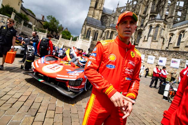 24 HEURES DU MANS 2026 - CITY CENTRE PARADE PIER GUIDI Alessandro (ita), Ferrari AF Corse, Ferrari 499P 51, Hypercar, portrait during the City Center Parade of the 24 Hours of Le Mans 2026, 3rd round of the 2026 FIA World Endurance Championship, on June 6, 2026 in Le Mans, France - Le MansFrance  Copyright: xJULIENxDELFOSSEx