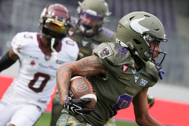 AMERICAN FOOTBALL - AFLE, Vikings vs Fire VIENNA,AUSTRIA,06.JUN.26 - AMERICAN FOOTBALL - AFLE, American Football League Europe, Vienna Vikings vs Rhein Fire. Image shows Amani Dennis (Vikings).  GEPAxpictures xDavidxBitzan