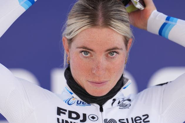 Netherlands™s Demi Vollering of FDJ United - Suez™s stage winner celebrate on the podium after the stage 8 of the Giro d™Italia Women, from Rivoli to Sestriere, Italy, Saturday, June 6, 2026  Copyright: xDavidexSpada LaPressex
