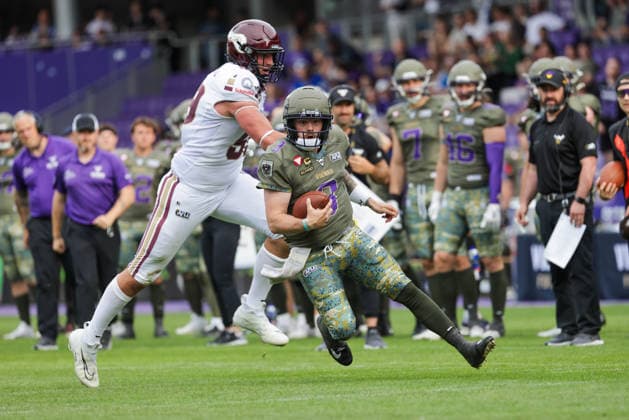 AMERICAN FOOTBALL - AFLE, Vikings vs Fire VIENNA,AUSTRIA,06.JUN.26 - AMERICAN FOOTBALL - AFLE, American Football League Europe, Vienna Vikings vs Rhein Fire. Image shows Ben Holmes (Vikings).  GEPAxpictures xDavidxBitzan