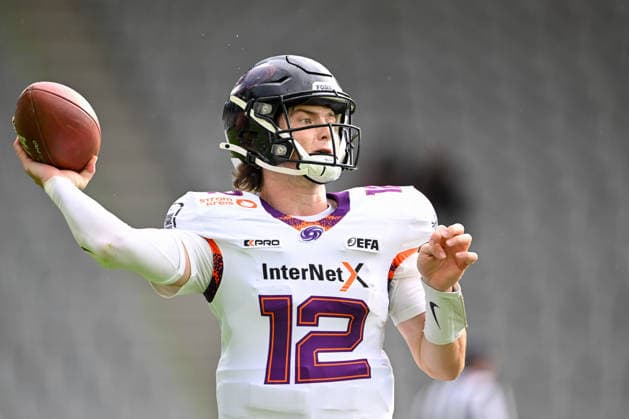 AMERICAN FOOTBALL - EFA, Raiders vs Galaxy INNSBRUCK,AUSTRIA,06.JUN.26 - AMERICAN FOOTBALL - EFA, European Football Alliance, Raiders Tirol vs Frankfurt Galaxy. Image shows Ethan Garbers (Galaxy).  GEPAxpictures xDanielxSchoenherr