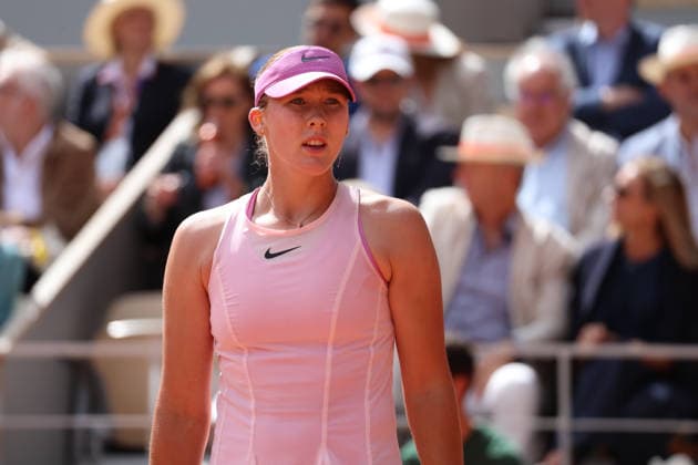Roland Garros 2026 - Finale Chwalinska vs Andreeva La Russe Mirra Andreeva, Ã¢gÃ e de 19 ans, a battu la Polonaise Maja Chwalinska (6-3, 6-2) samedi 6 juin lors de la finale de Roland-Garros Ã Paris. Nineteen-year-old Russian Mirra Andreeva beat Poland s Maja Chwalinska (6-3, 6-2) on Saturday, June 6, in the French Open final in Paris, France.  Copyright: xFabricexChasseryx
