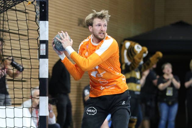 06 06 2026 Handball Men 2025 2026 2 Handball Bundesliga 34 Matchday HC Elbflorenz 2006 Dessau Roßlauer HV 06 BallsportArena Dresden Philip Ambrosius Dessau Roßlauer HV, 16, orange on the ball Dresden Saxony Germany
