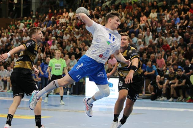 06 06 2026 Handball Men 2025 2026 2 Handball Bundesliga 34 Matchday HC Elbflorenz 2006 Dessau Roßlauer HV 06 BallsportArena Dresden Sebastian Bialas Dessau Roßlauer HV, 11, white at goal throw Dresden Saxony Germany