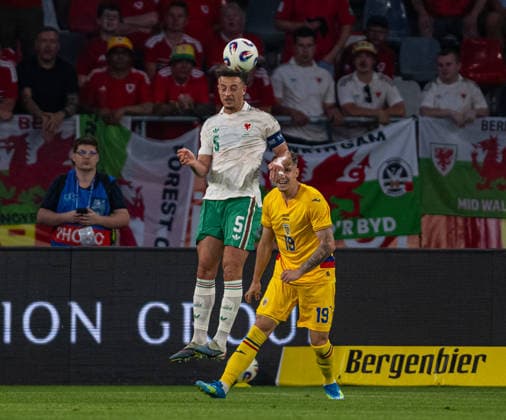 Football - International Friendly, Länderspiel, Nationalmannschaft - Romania v Wales BUCHAREST, ROMANIA - Saturday, June 6, 2026: Wales captain Ethan Ampadu during an International Friendly match between Romania and Wales at the Stadionul Steaua. (Photo by Alex Nicodim Propaganda) BUCHAREST Stadionul Steaua BUCHAREST ROMANIA  Copyright: xDavidxRawcliffex P2026-06-06-Romania_Wales-123